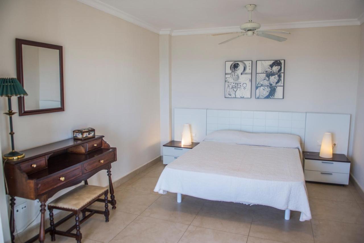 Aparthotel Hamilton Court Santo Tomás Zewnętrze zdjęcie