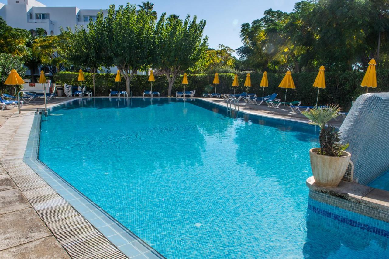Aparthotel Hamilton Court Santo Tomás Zewnętrze zdjęcie